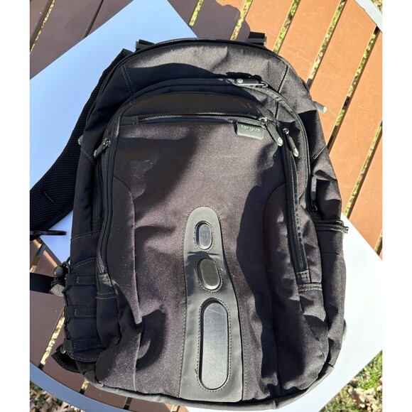 Targus 15.6" Spruce EcoSmart Checkpoint-Friendly Backpack Black - Picture 1 of 10